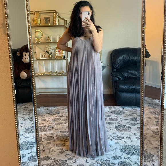 Gorgeous BCBGMaxAzria dress 🔥 - Picture 4 of 7